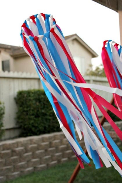 circle wire with blue, red and white strips. Outdoor Patriotic Decorations