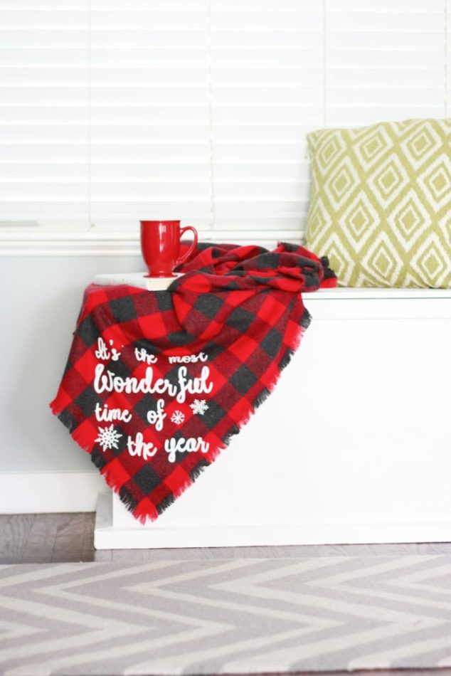 Flannel No Sew Blanket With Cricut