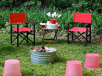 Old fashioned bucket fire pit