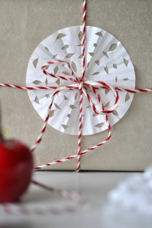 Candy Apple Gift Wrapping Paper with red and white string