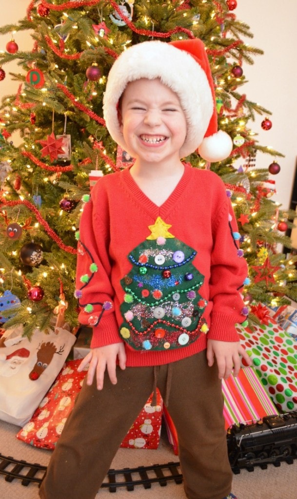 26 DIY Ugly Christmas Sweaters That Prove You're Awesome