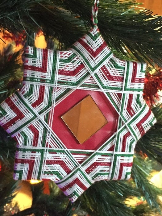 Ecuadorian Star string art on christmas tree