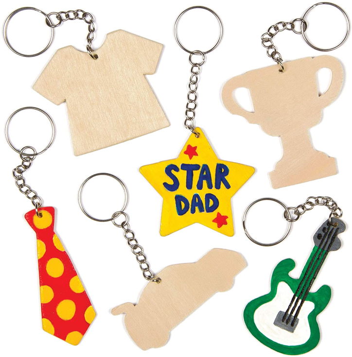 Baker Ross Ltd Fathers Day Wooden Keyring Kit (Pack of 8), for Kids to Assemble and Attach to Key Rings and Bags