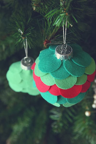 Pinecone made of green and red felt paper