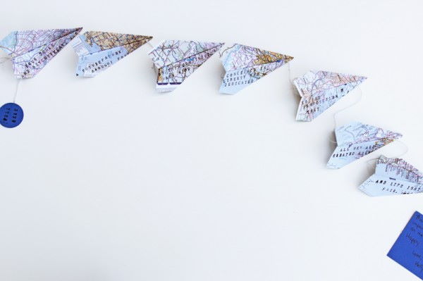 paper airplanes in white background