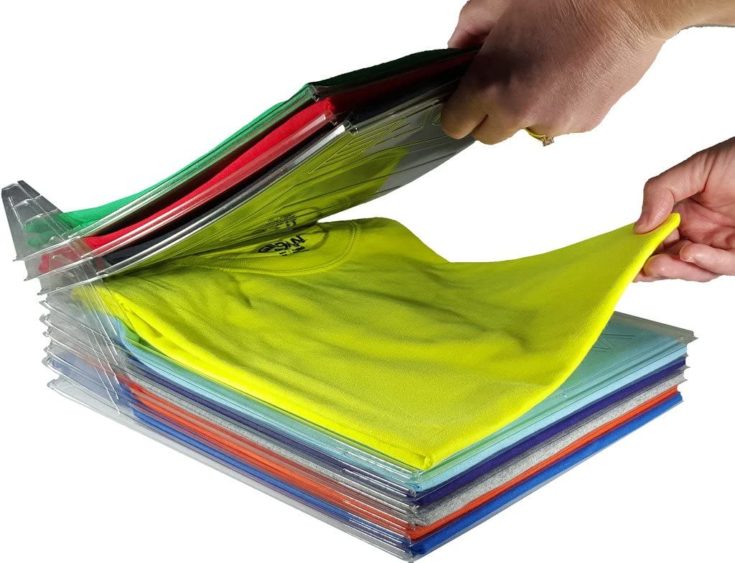 T-shirt Organizer that looks like a folder