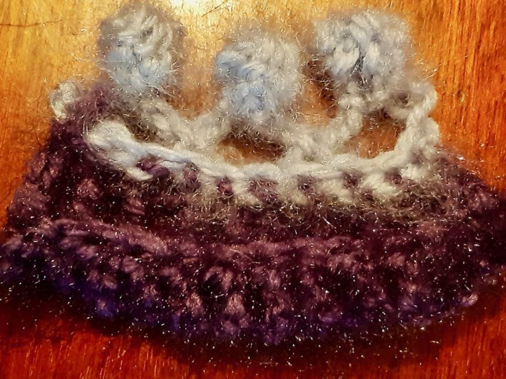 Pom pom design crochet edging.